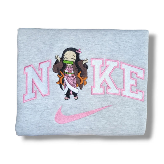 NEZUKO (CREWNECK)